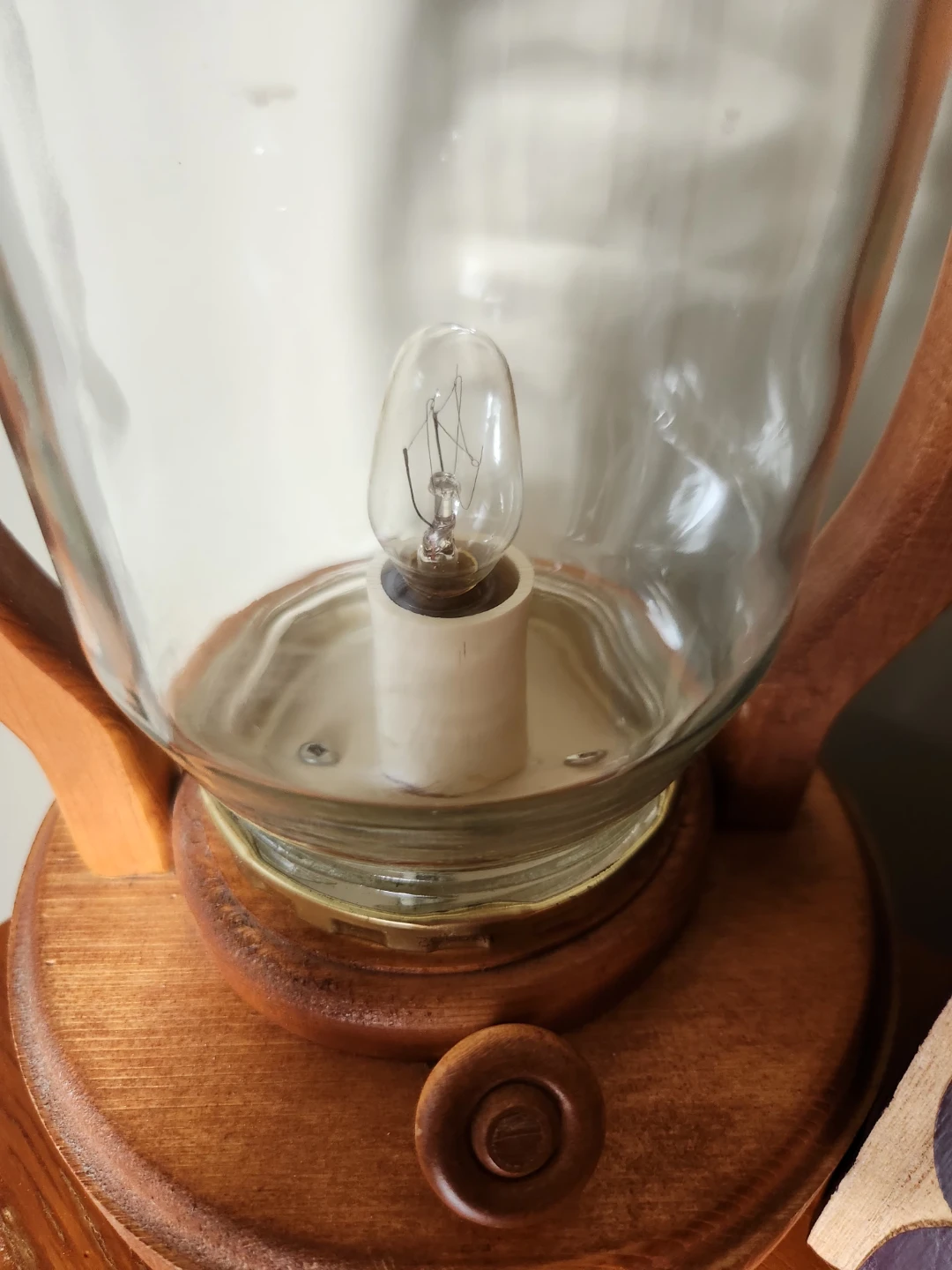 Vintage ARTS & CRAFTS Wood Lantern plug in Lamp - photo 3