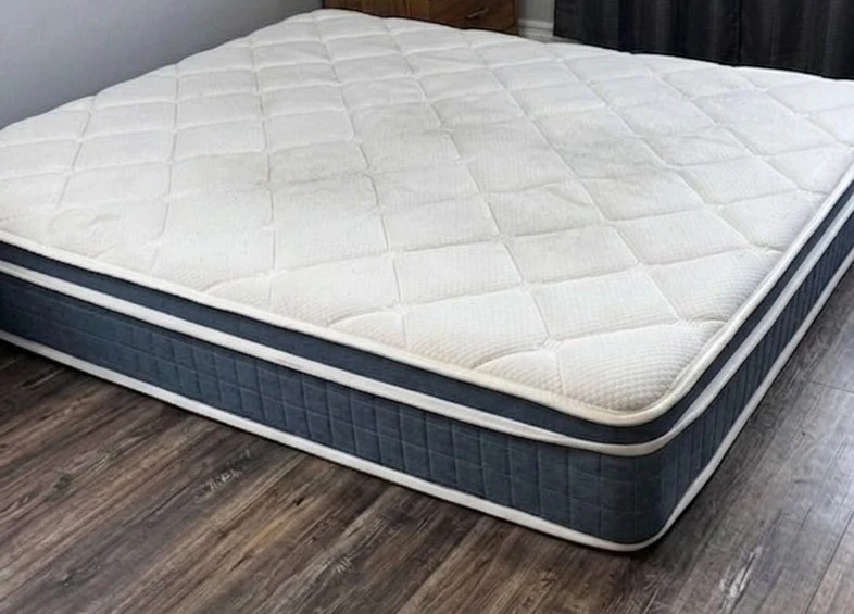 Jingxun Used Mattress- King and queen size moving sale - photo 2