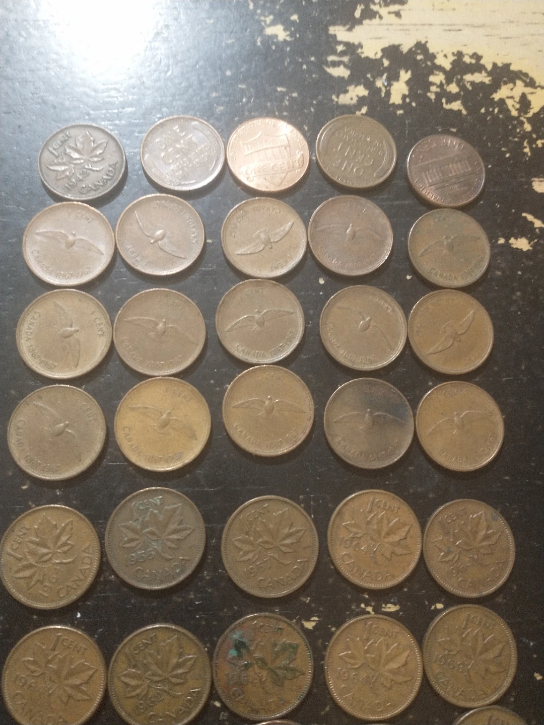 Roll #2 of mostly Canadian cents, 1940-1969 - photo 2
