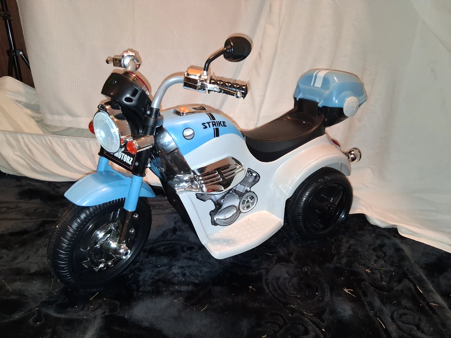 Kid Motorz Strike Electric Ride-On Motorcycle - photo 3