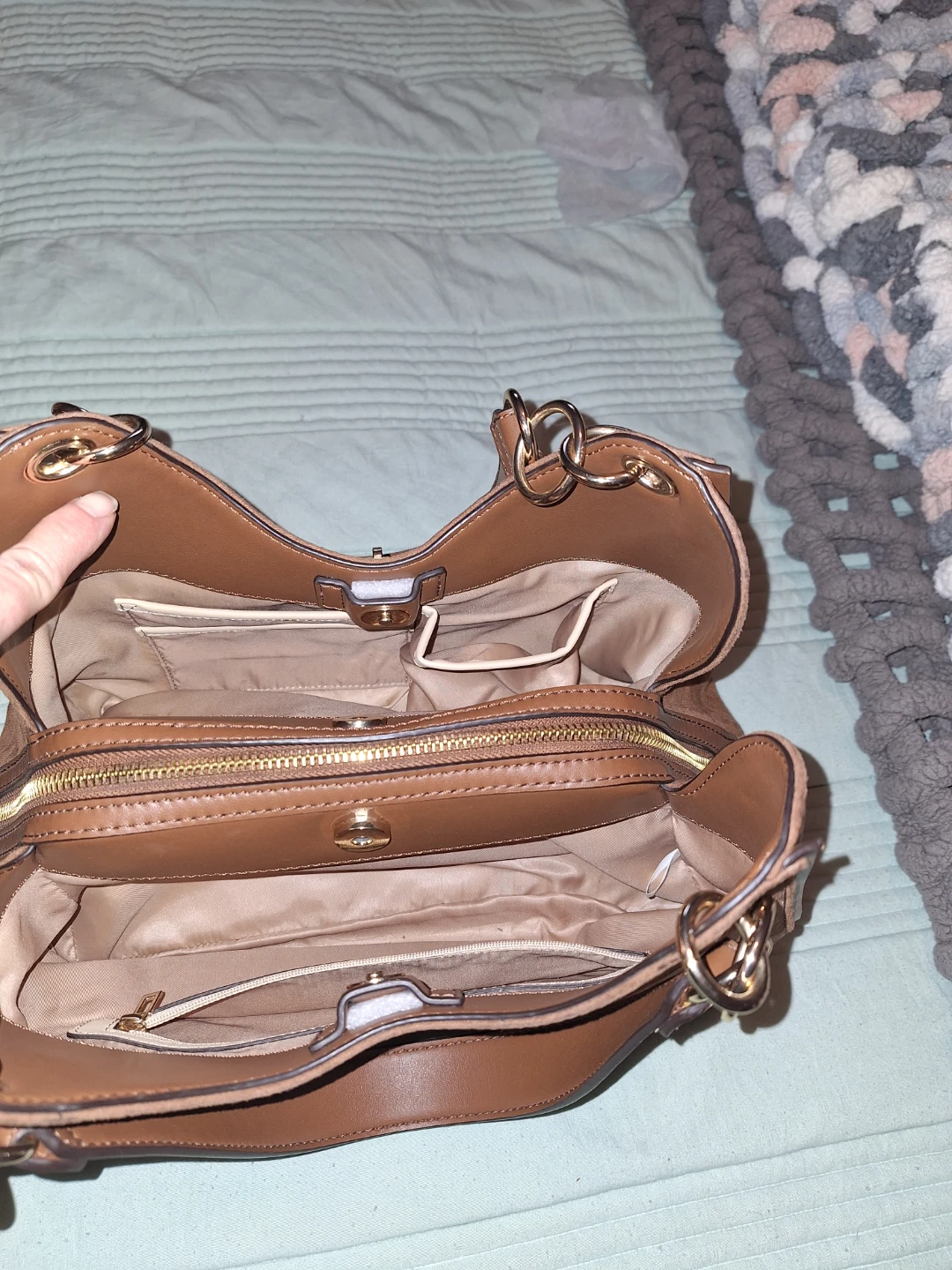 Brown Suede and Faux Leather Handbag - photo 3