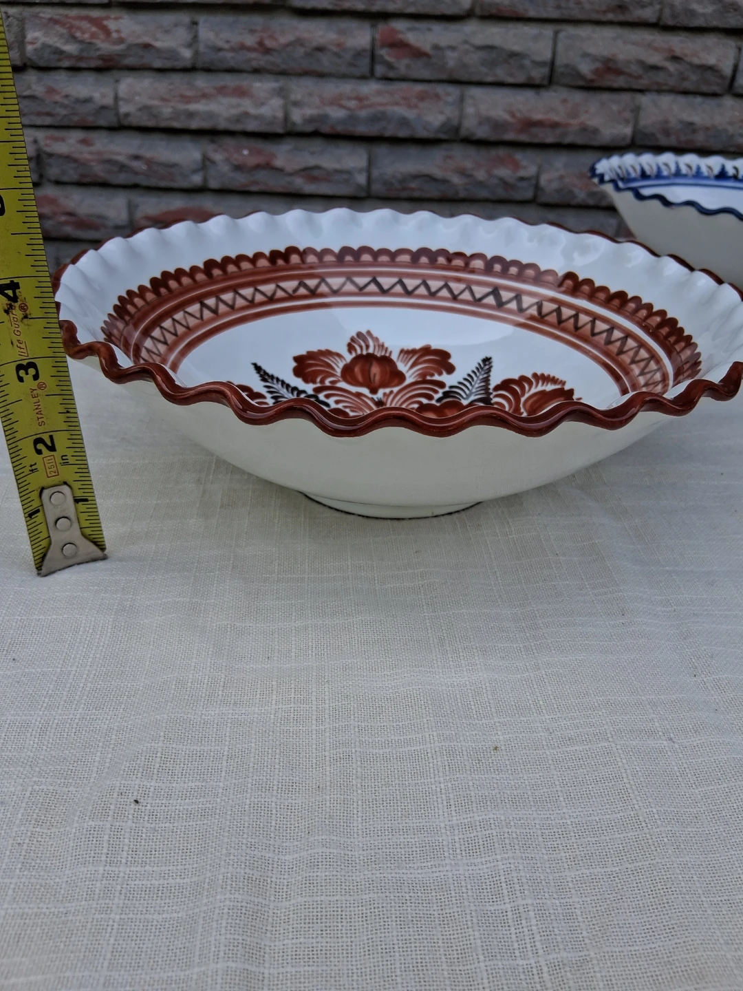 Slovak Brown and White Bowl with Floral Design - photo 3