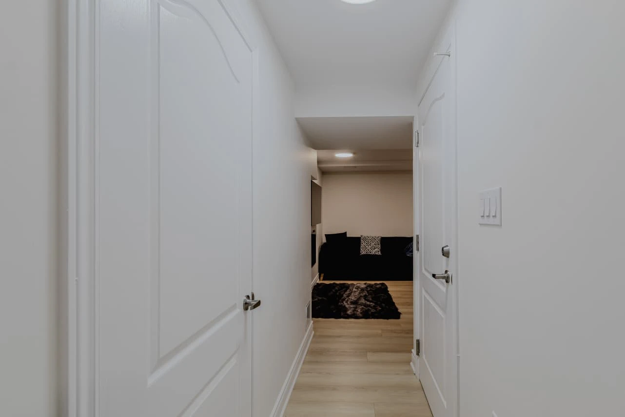 Basement Suite - photo 4