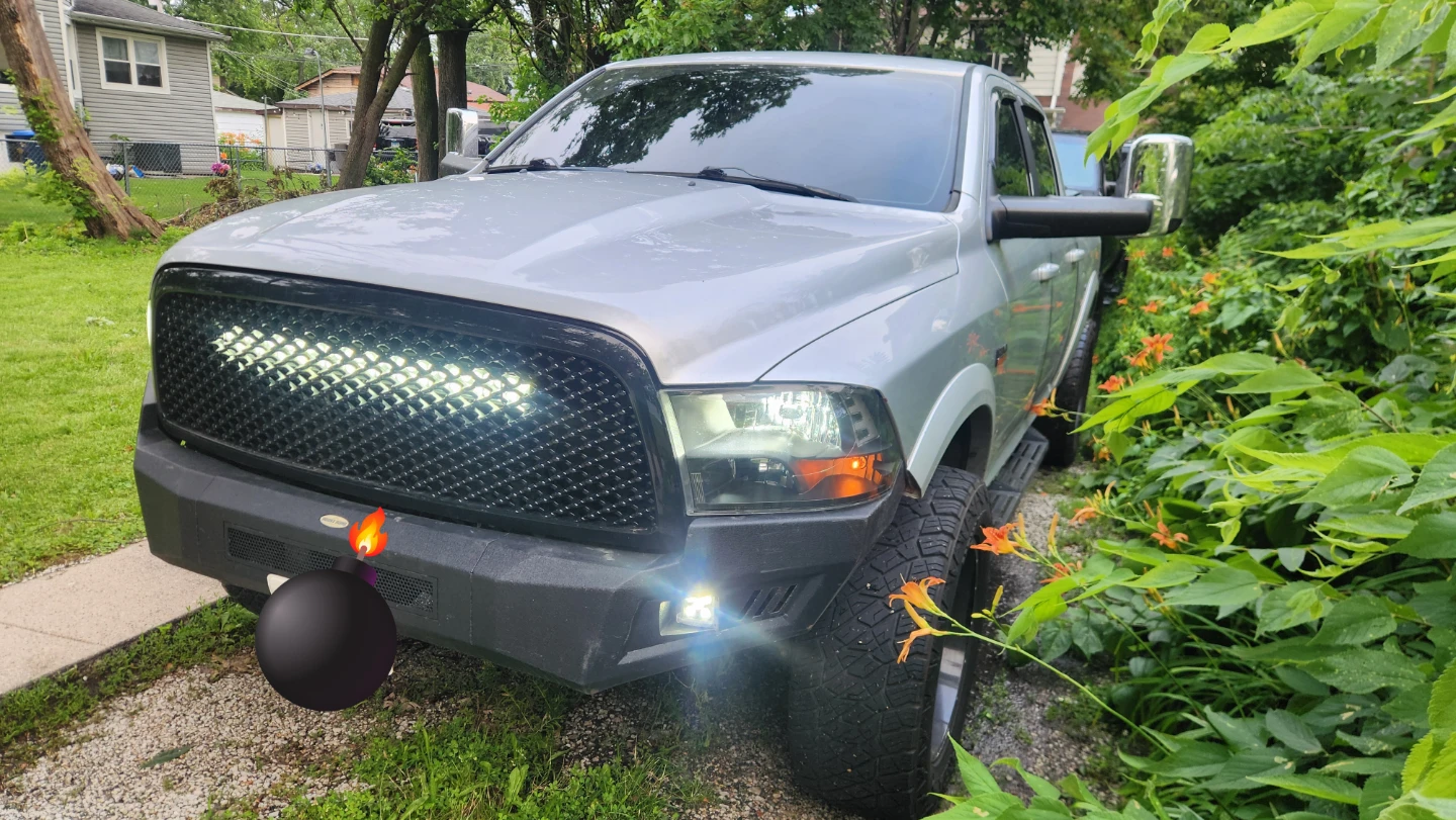 2011 dodge ram 1500 5.7 hemi