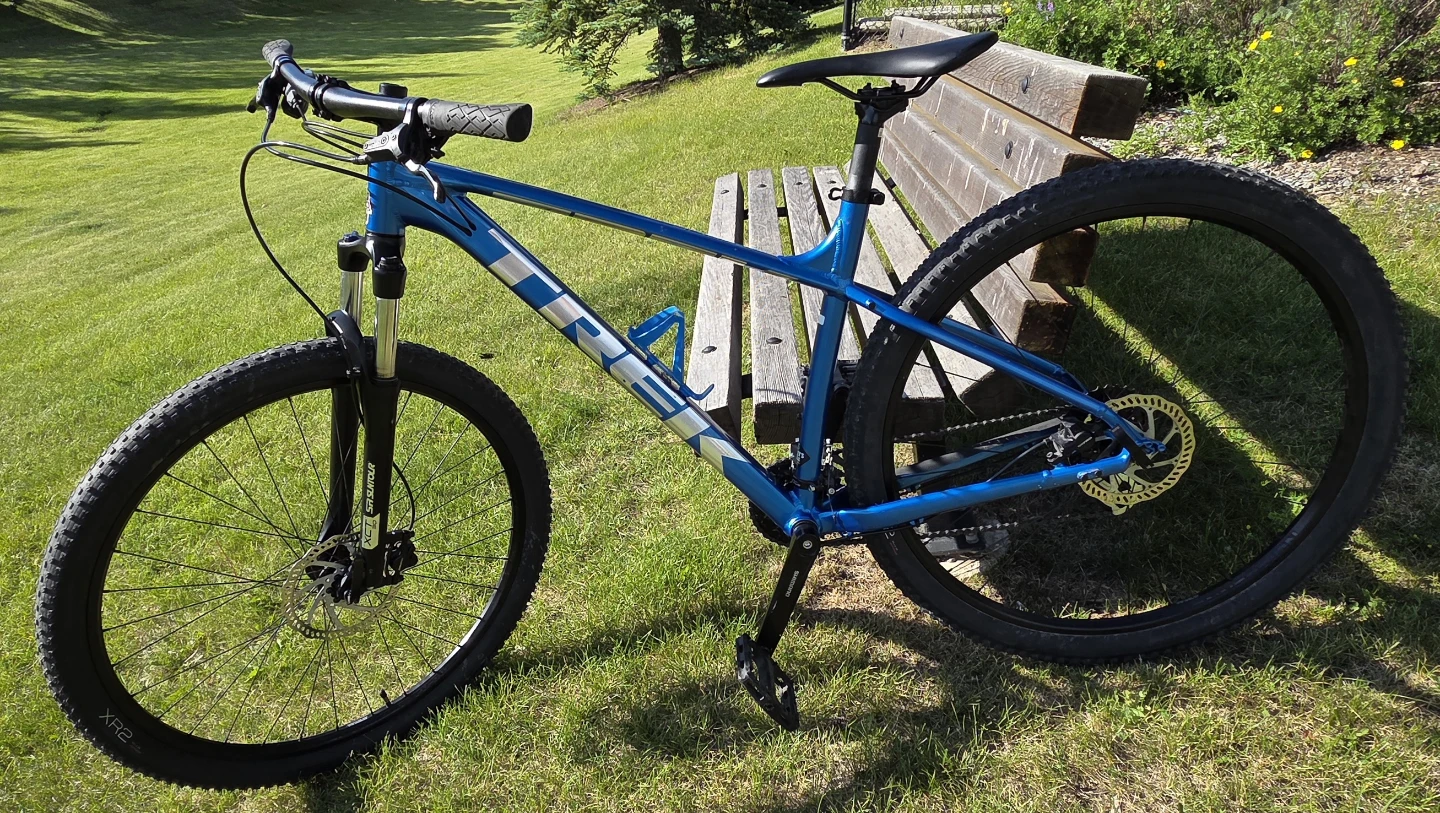 Trek Marlin 6 Mountain Bike - Blue