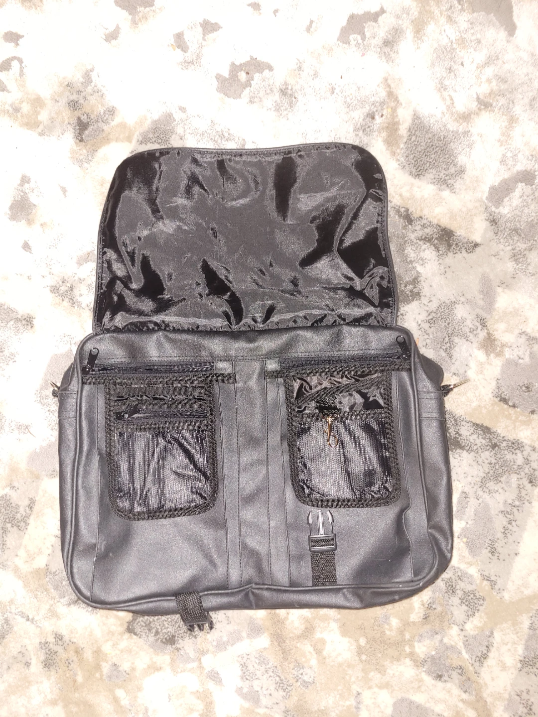 Black Messenger Bag - photo 2