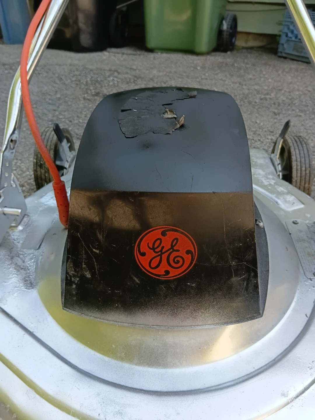 GE Compact 18" Electric Lawnmower - photo 3