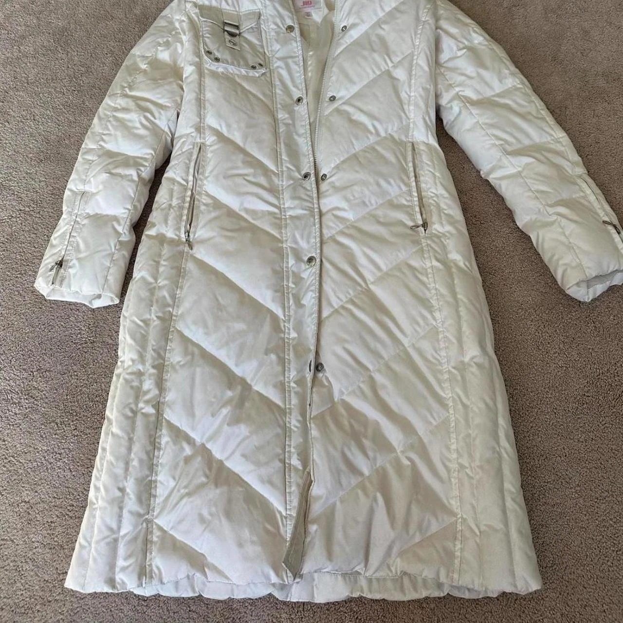 J-Lo White Down Puffer Coat with Faux Fur Hood - photo 2