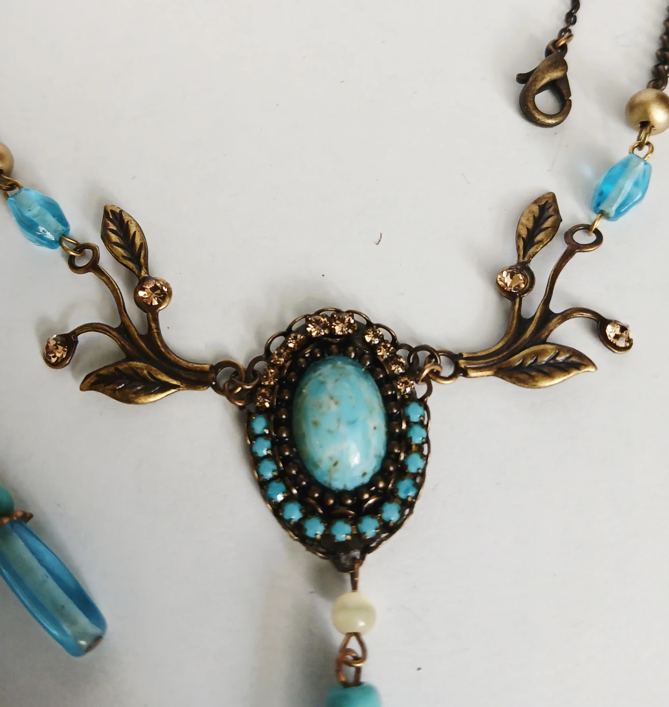 Turquoise and gold tone necklace and earring set - photo 3