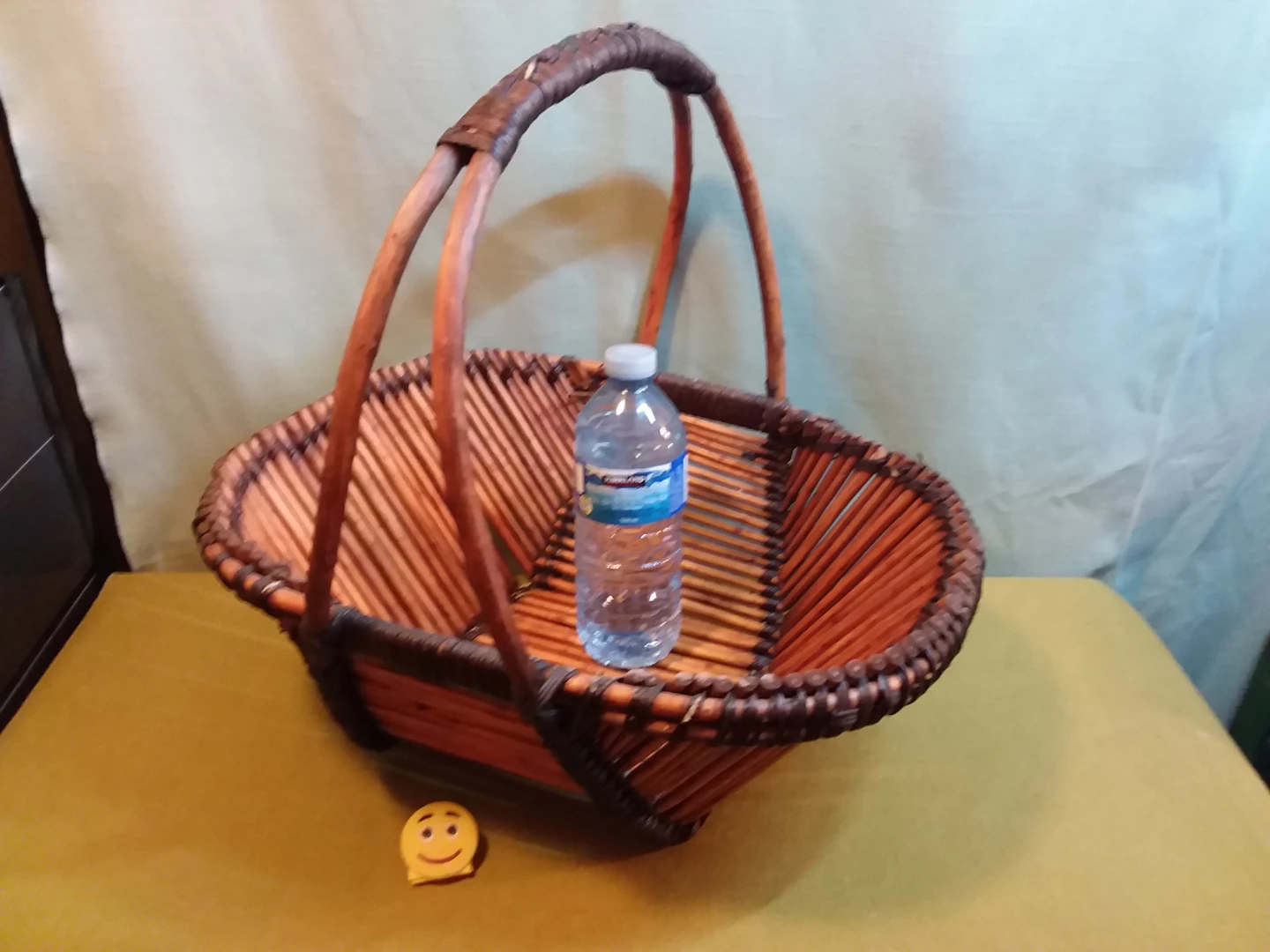 🧺 ➡️ Wicker Basket with Handle 🧺
