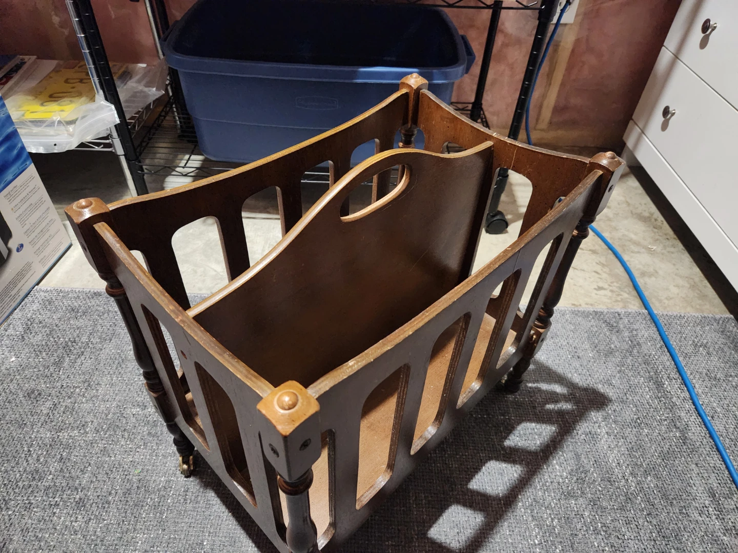 Vintage Wooden Magazine Holder - photo 3