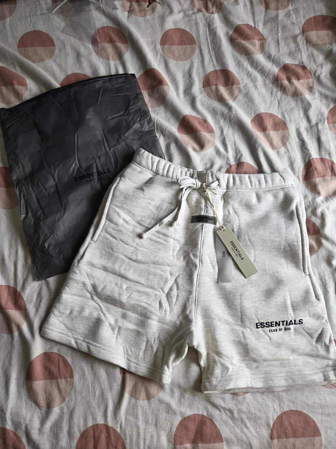ESSENTIALS Fear of God Sweatshorts