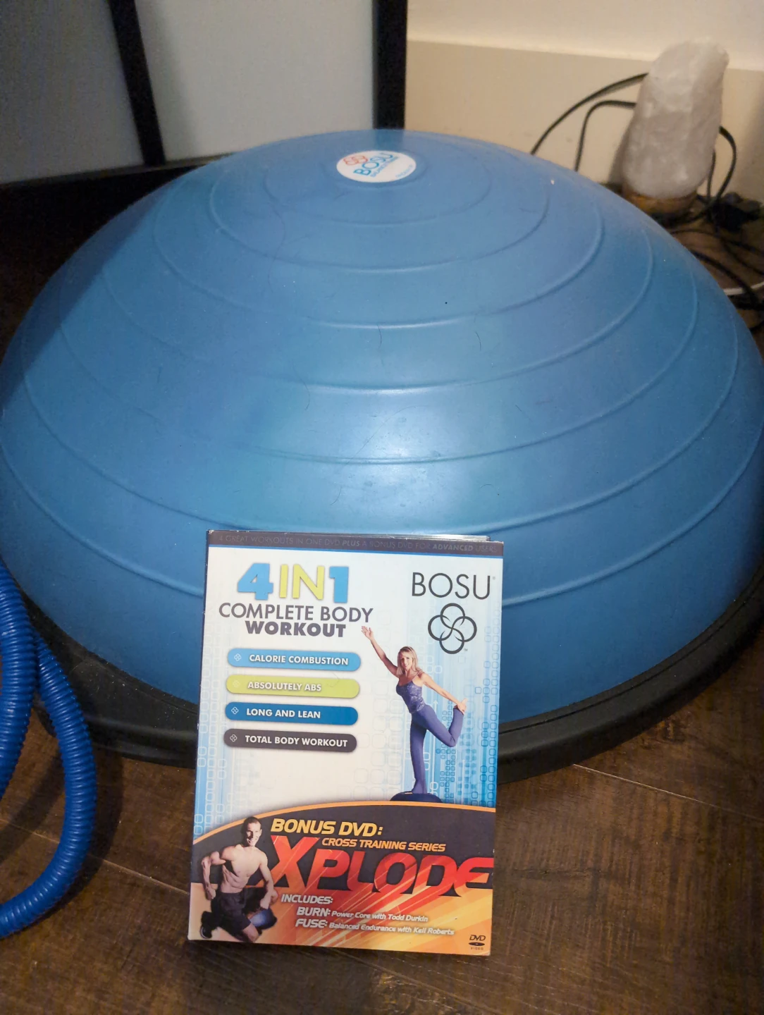 BOSU Balance Trainer and 55cm Exercise Ball+ - photo 2