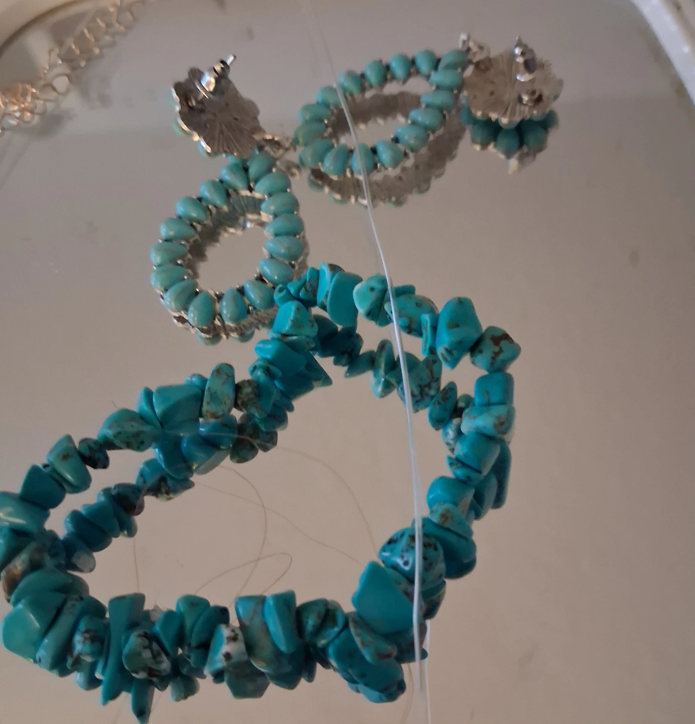 Turquoise Beaded Bracelet and Earrings Set - photo 2