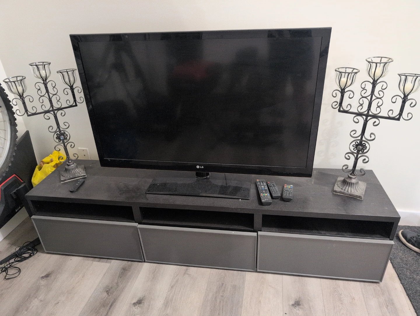 IKEA BESTÅ TV unit - photo 2