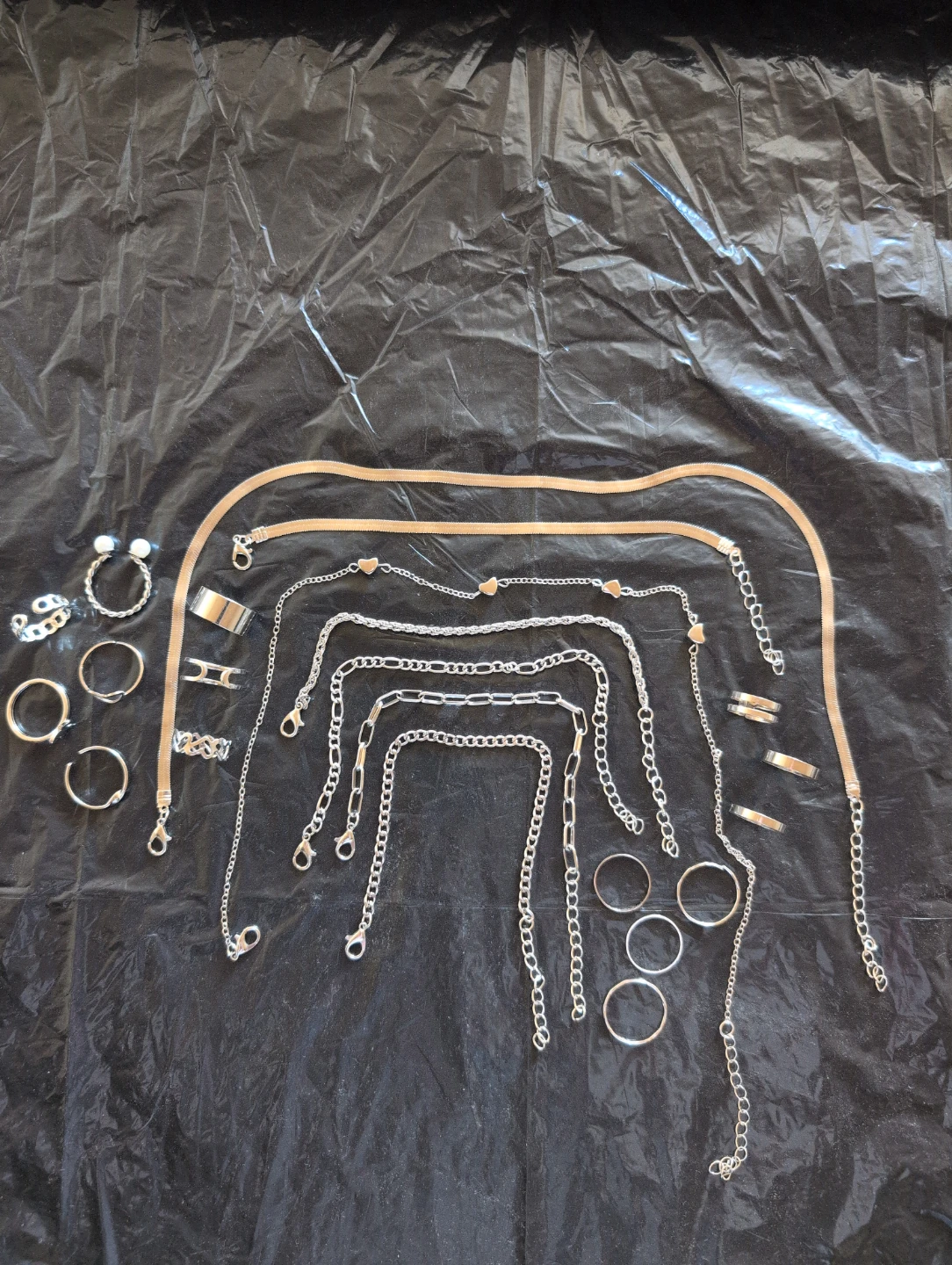 Silver Tone Choker Necklaces and Rings Set - photo 5