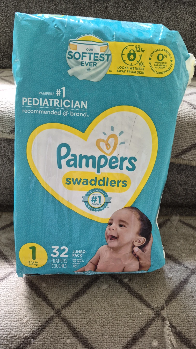 New Pampers baby diapers, size 1