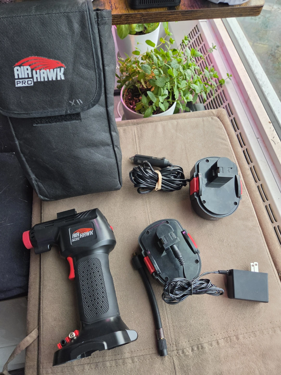 Air Hawk Pro Portable Inflator