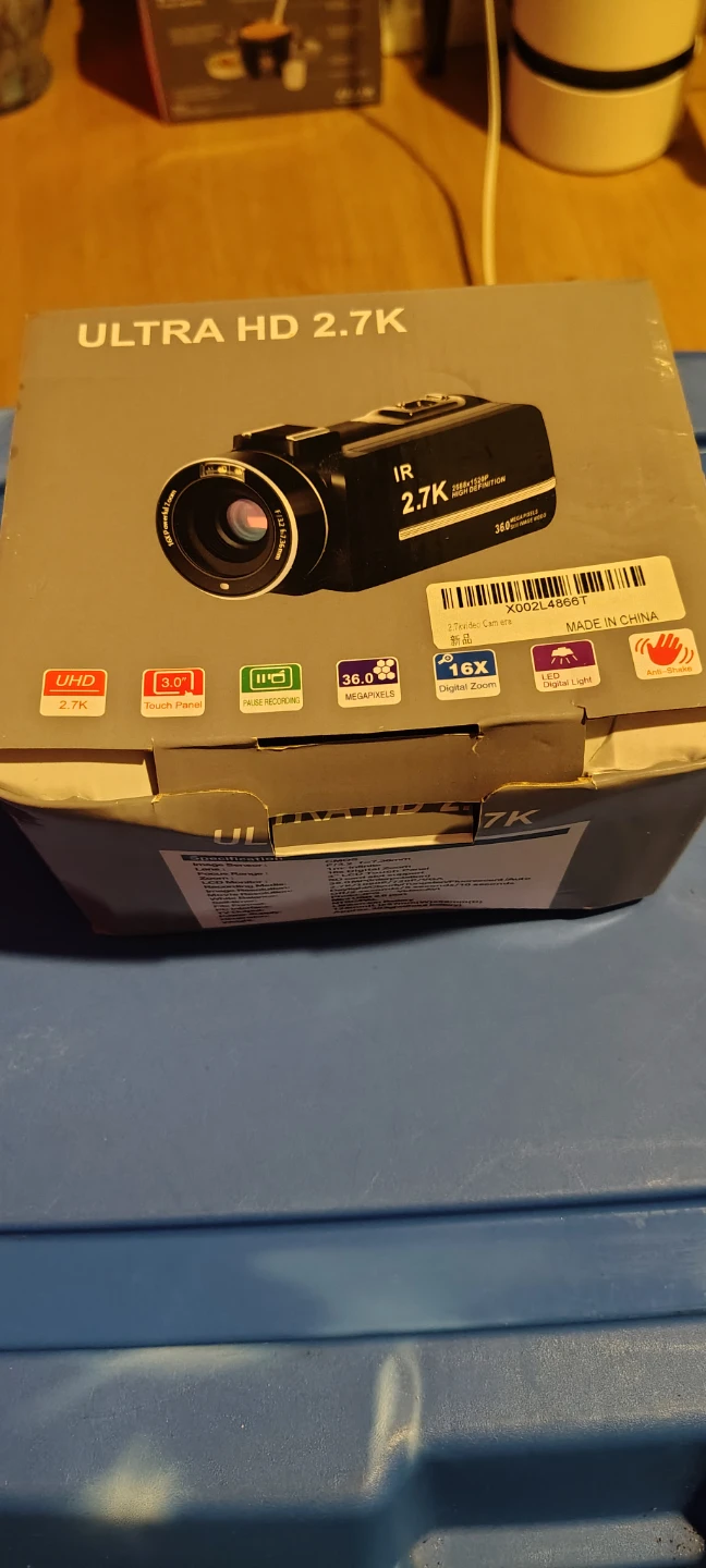 ULTRA HD 2.7K Digital Video Camera with External Microphone - photo 3