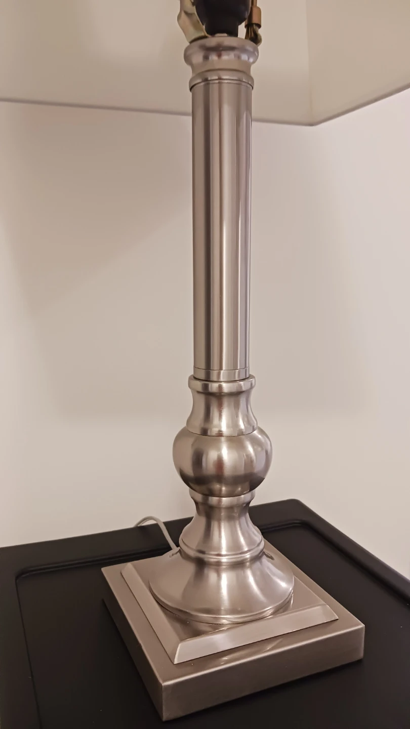 Mirror and table lamp - photo 4