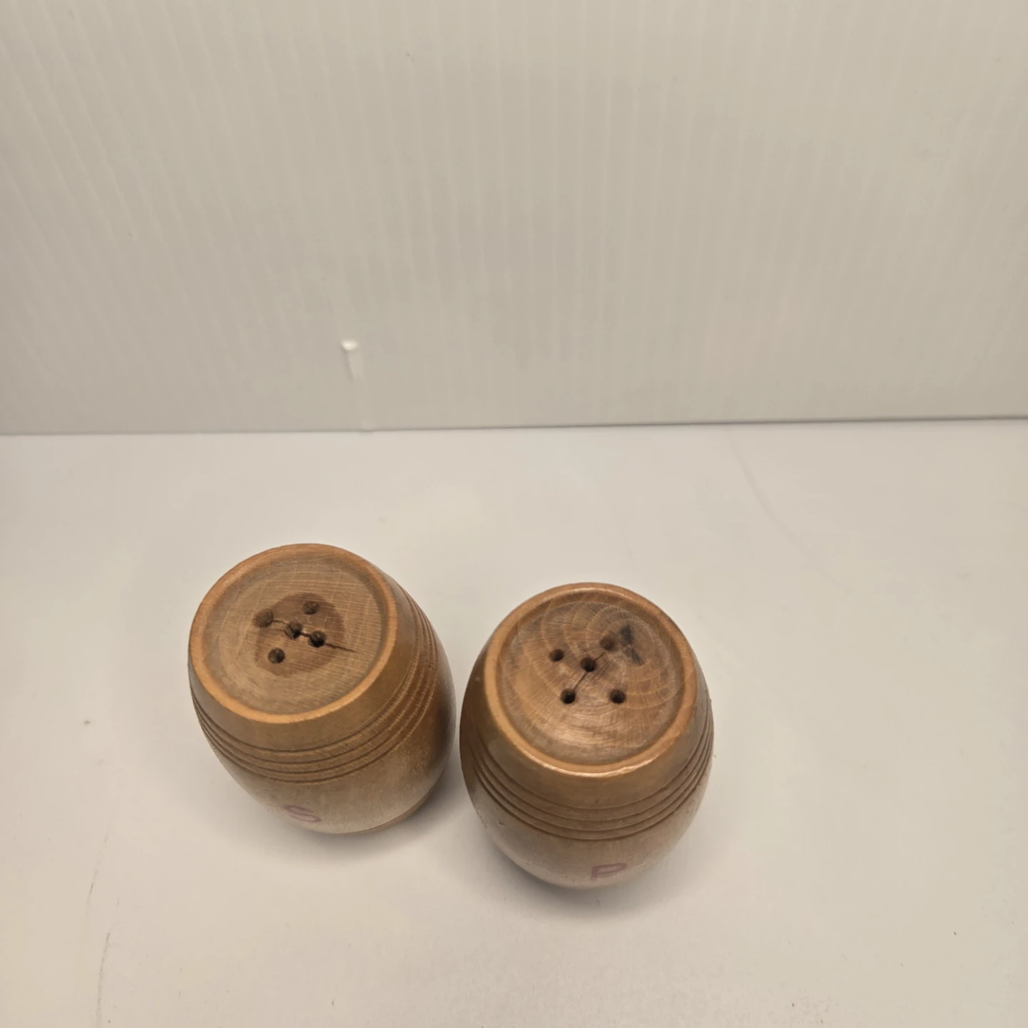 Wooden Salt and Pepper Shakers - photo 5