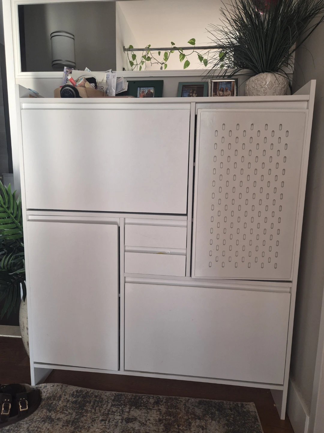 White Multi-Compartment Shoe Storage Cabinet - photo 2