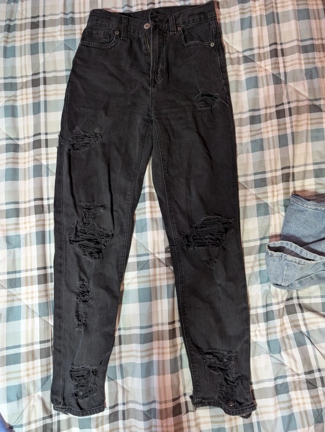 American Eagle Mom Jean Black Distressed - photo 2