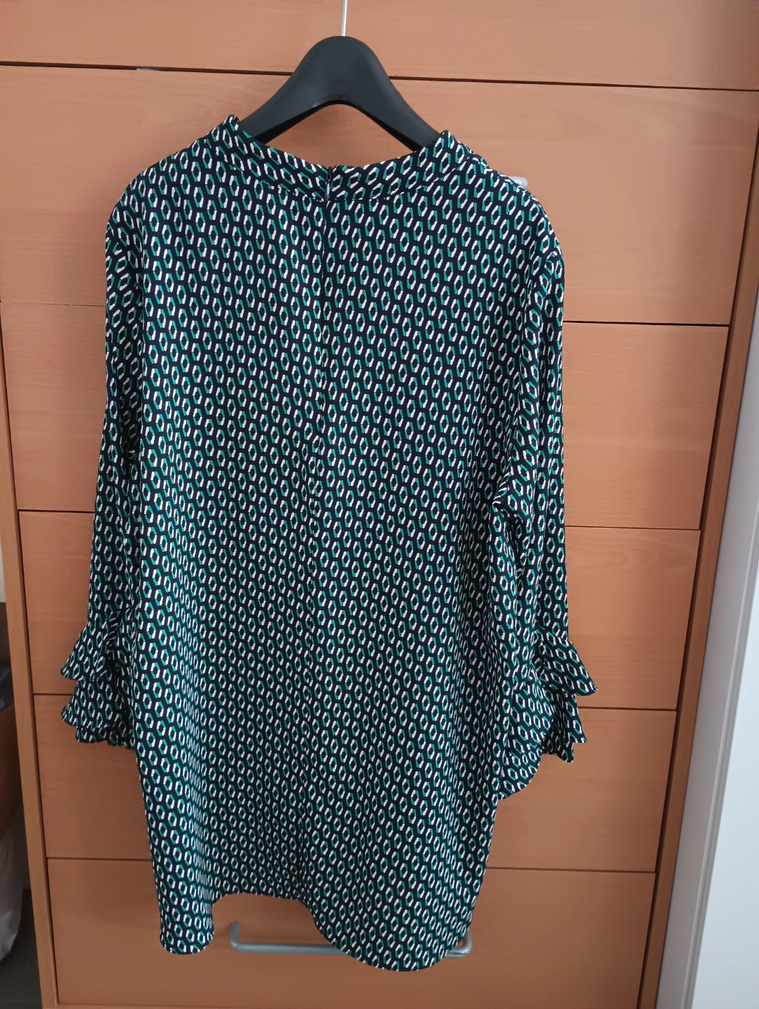 Women's Long Sleeve Geometric Print Top