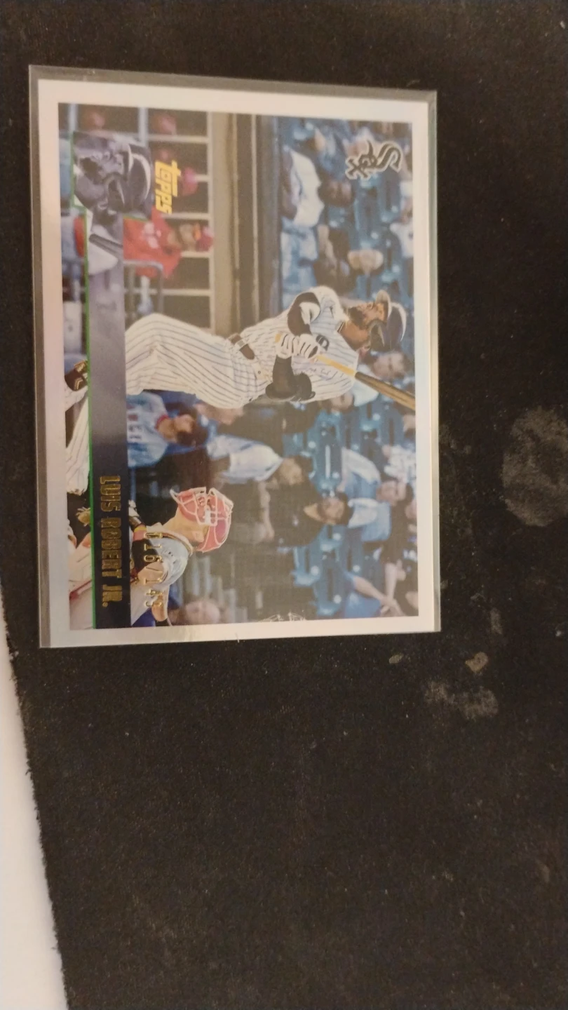 Luis Robert Jr. Baseball Card (numbered to 149)