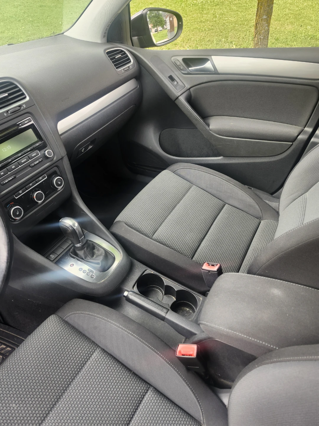 Car - photo 4