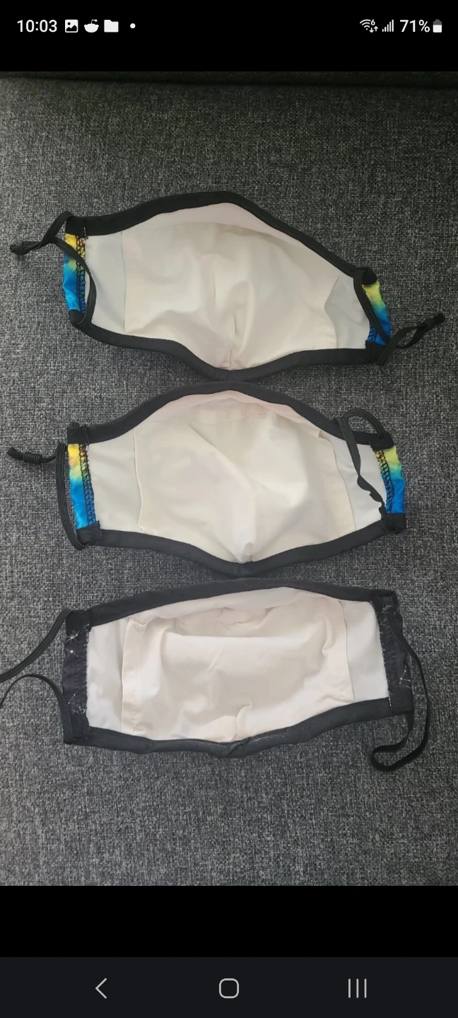 3 brand new face masks - photo 2