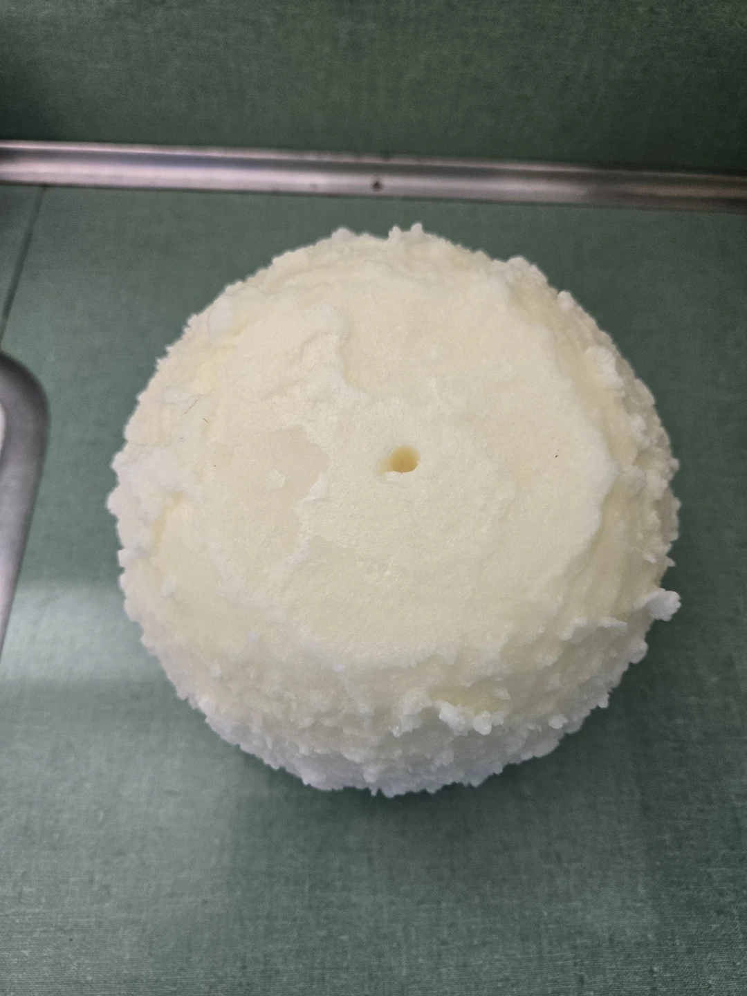 PARTYLITE SNOWBALL CANDLE - photo 2