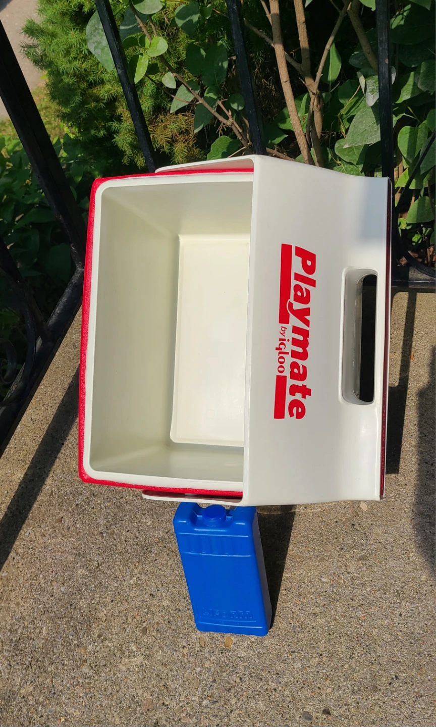 Igloo Playmate Cooler - 16qt/15L - Very Clean & Soft Cooler Bag! - photo 4
