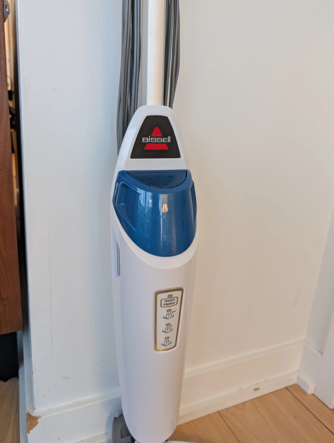 BISSELL PowerFresh Steam Mop – Excellent Working Condition - photo 2