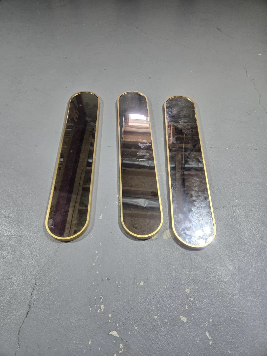 Brand new Triple mirror set