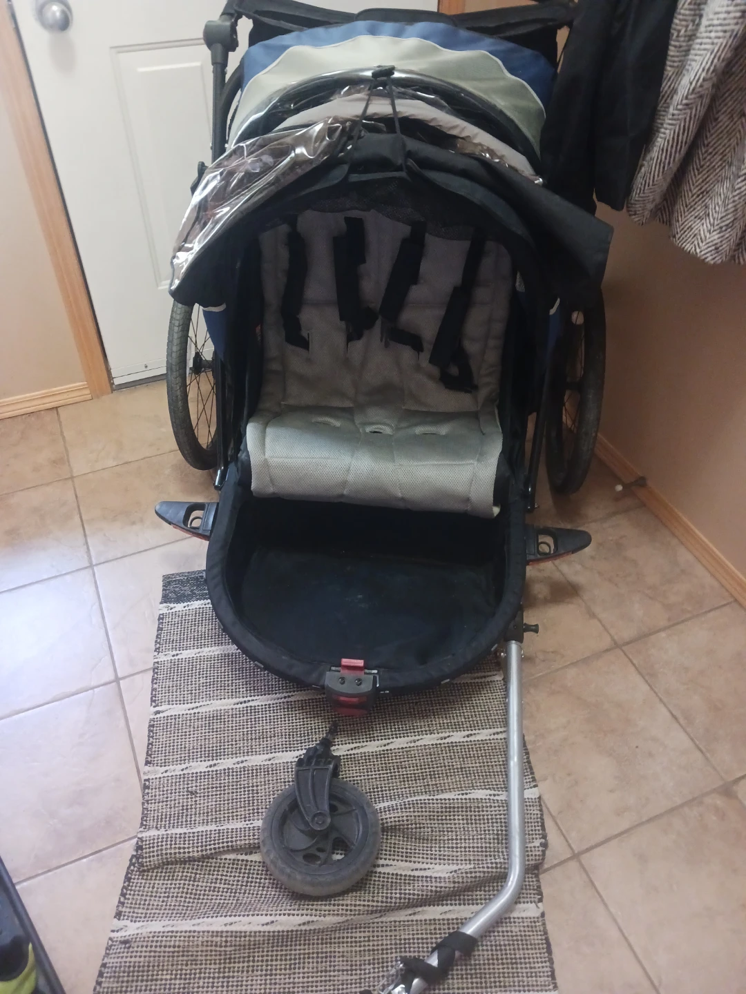 Schwinn Joyrider Two Seat Bike Trailer - photo 5