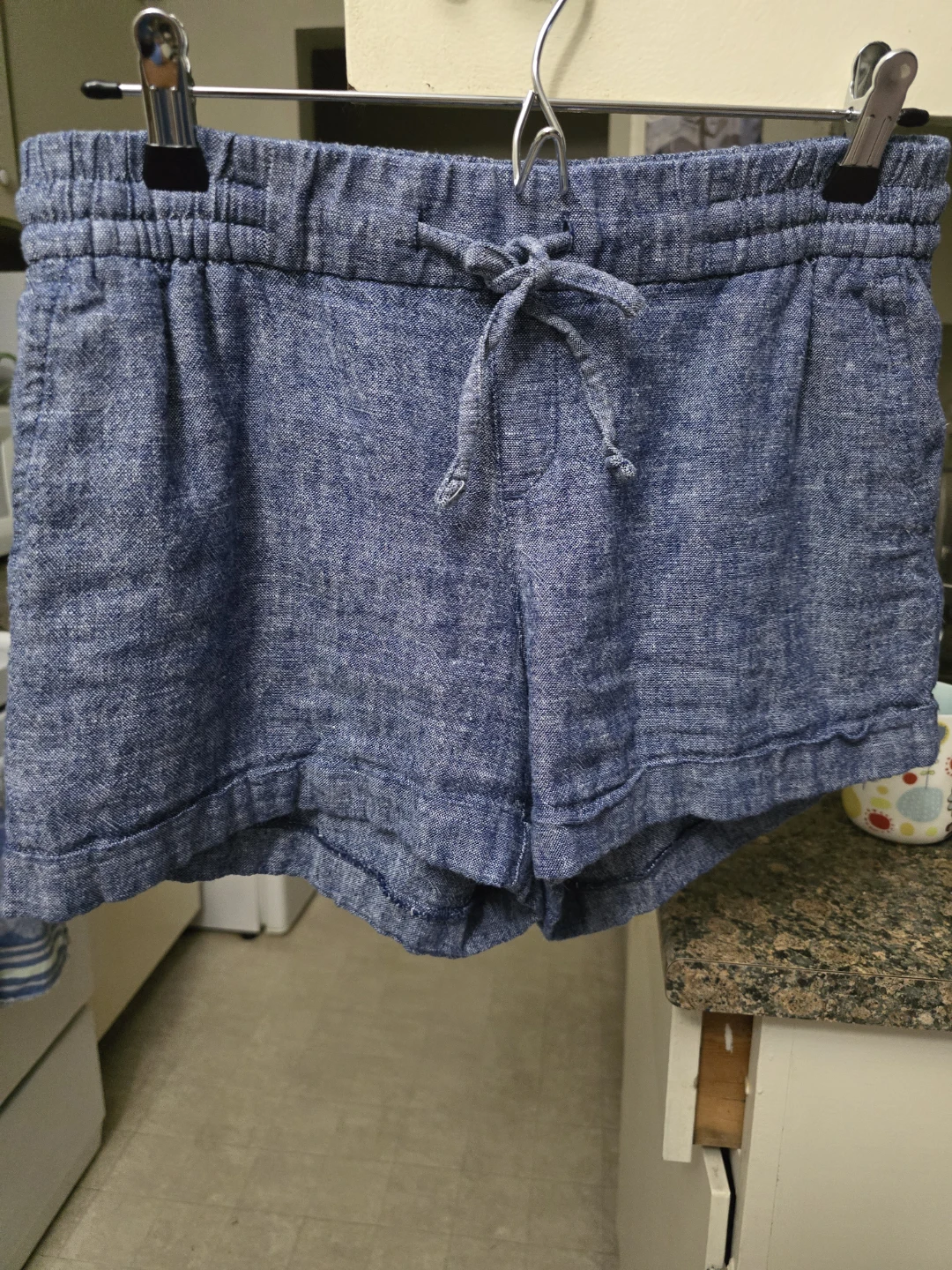 Old Navy Blue linen blend shorts size Small