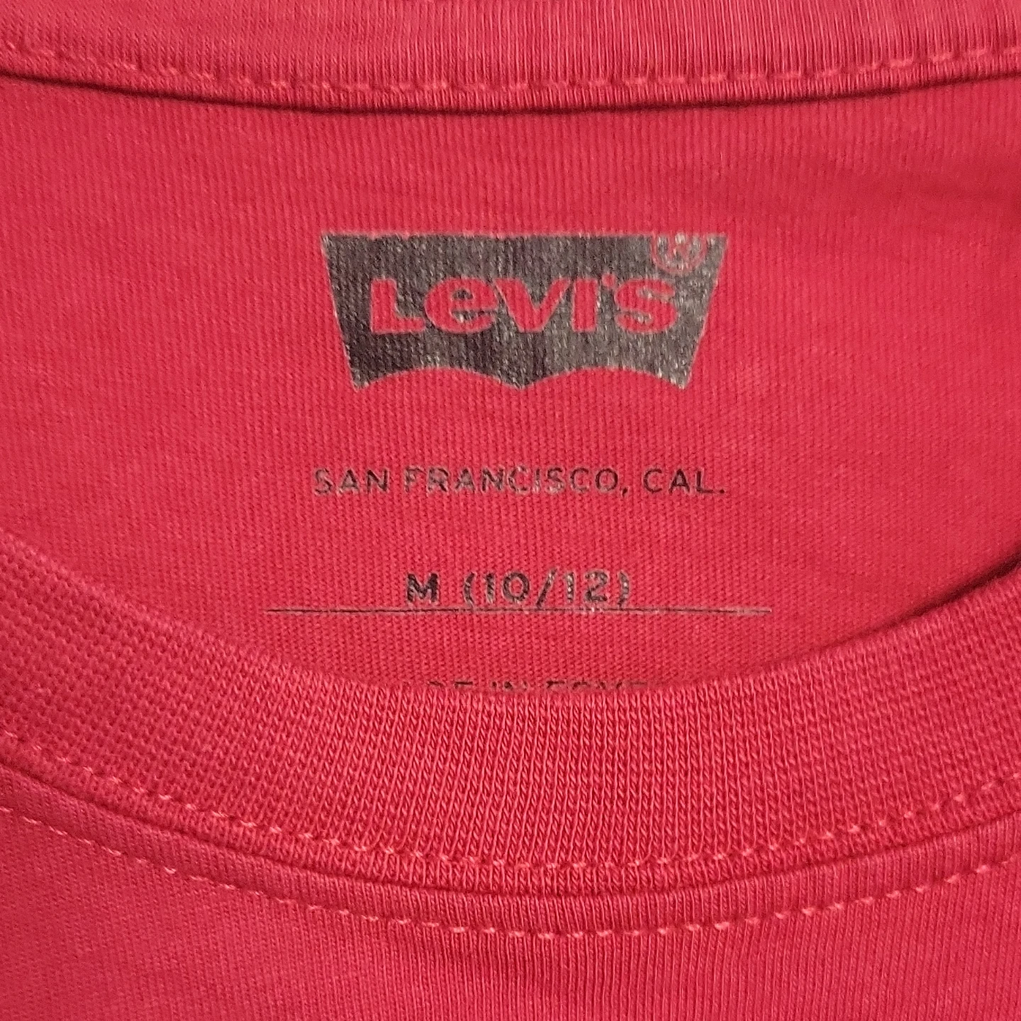 Levi's Red Graphic T-Shirt - photo 3
