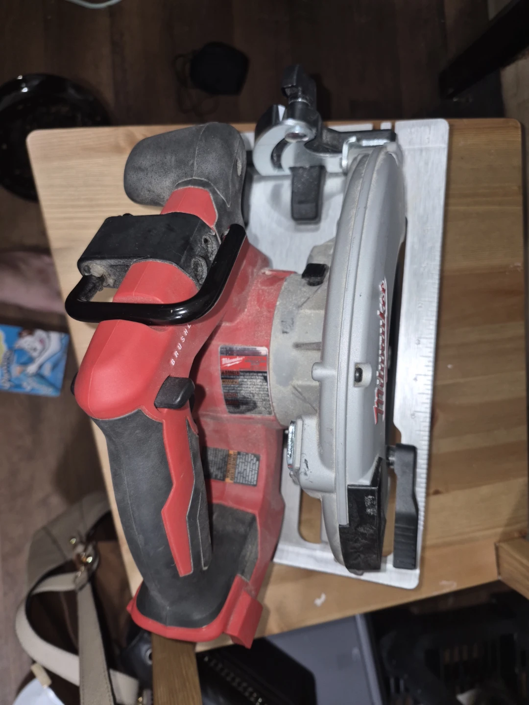 Milwaukee M18 7 1/4" Cordless Circular Saw - photo 3
