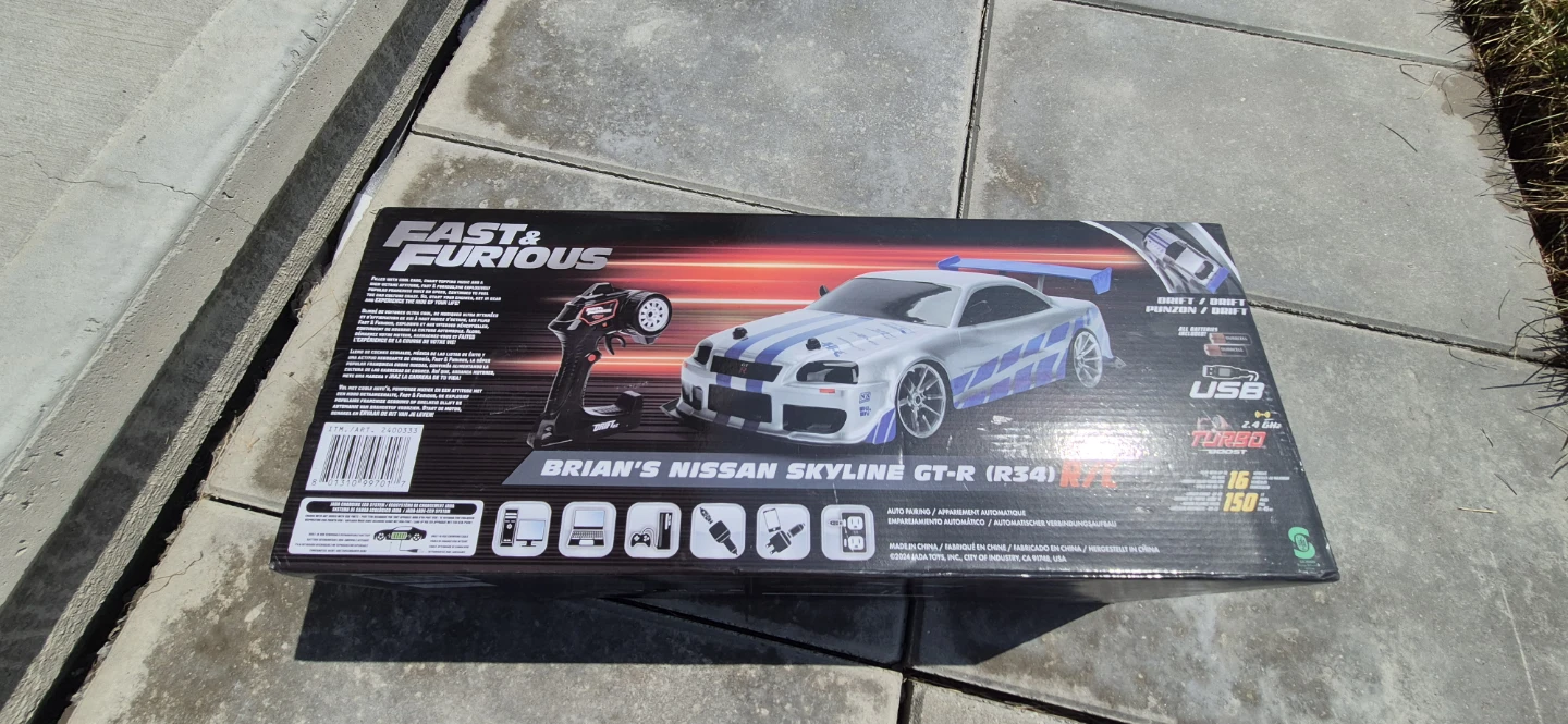 Fast & Furious Brian's Nissan Skyline GT-R (R34) RC Car - photo 3