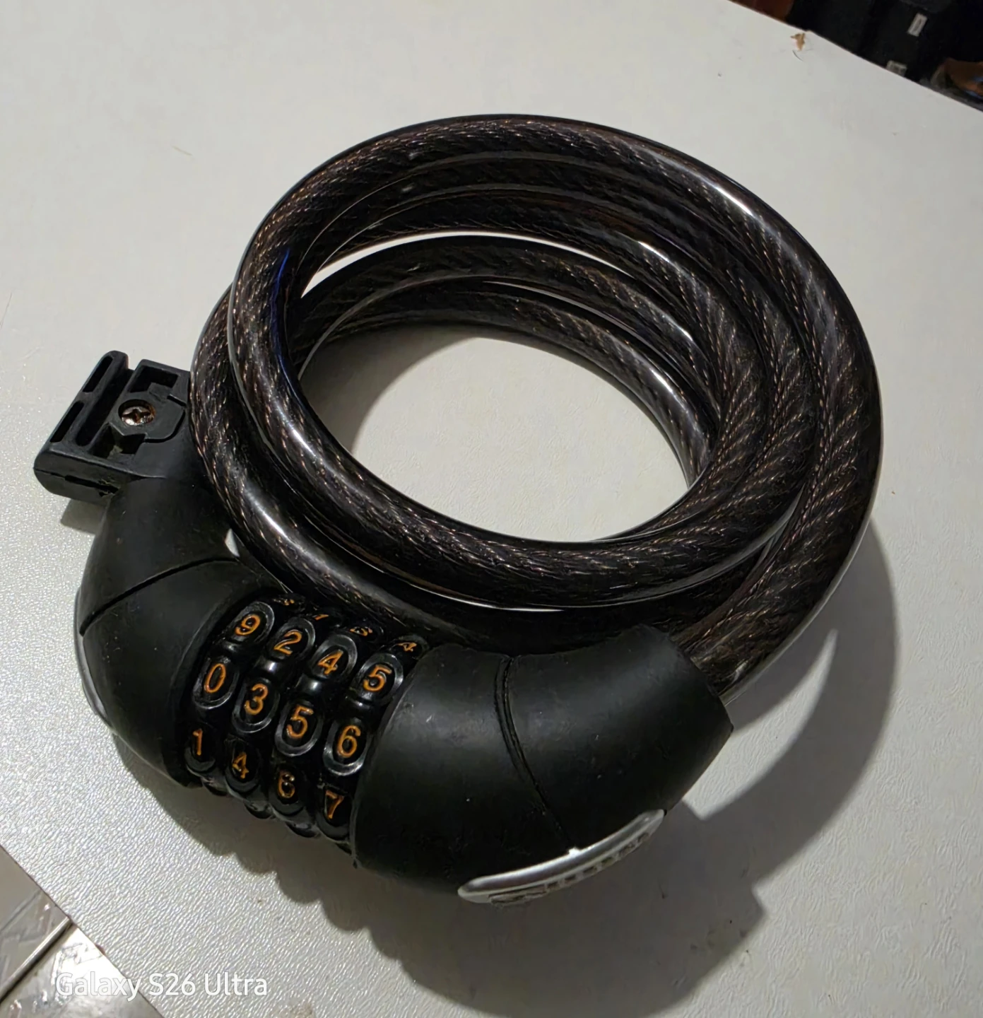 Serfas 6' Combination Combo Coiled Bike Lock w/ Bracket - photo 4