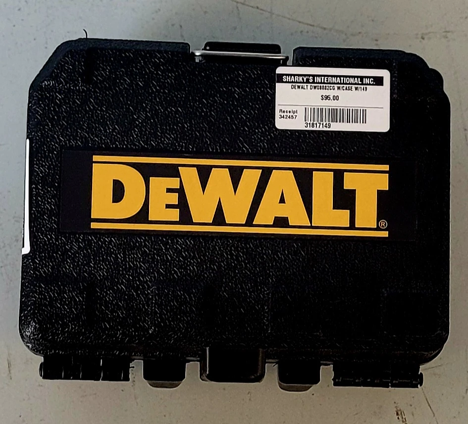 DeWalt 55 ft. Green Cross Line Laser Level (31817149) - photo 3