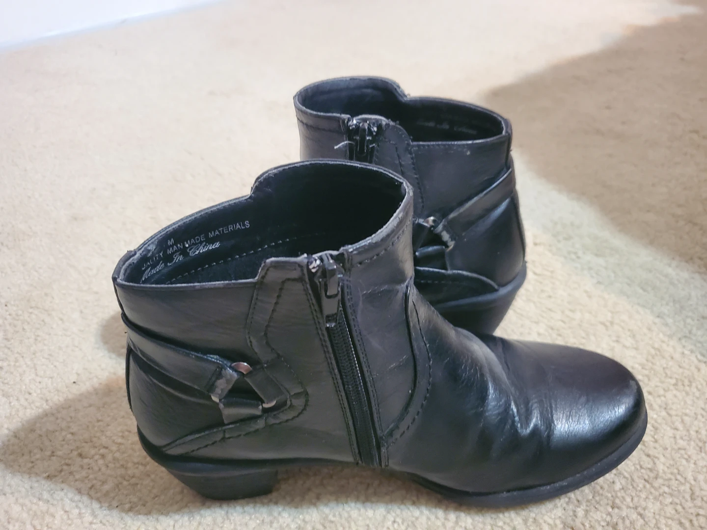 Black Ankle Boots - photo 3