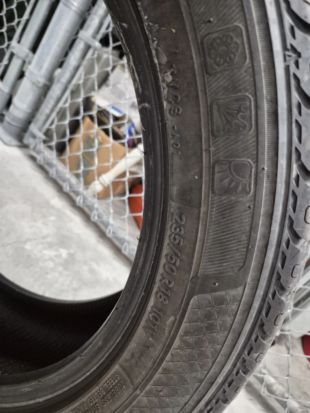TOYO Winter Tire 235/50R18 - photo 5