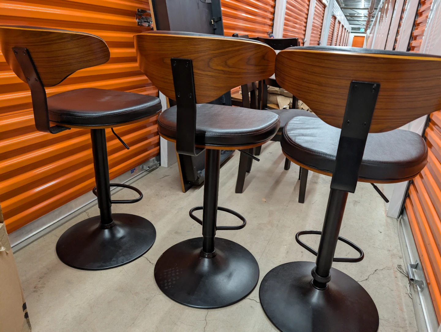 Set of 3 Tall UPH Swivel Barstools - photo 4