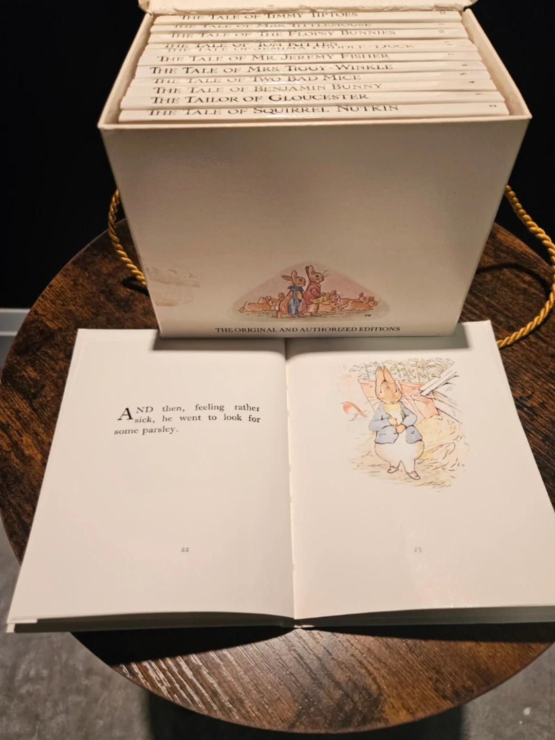 Beatrix Potter Collection Box Set PLUS Bunnykins ABC - photo 3