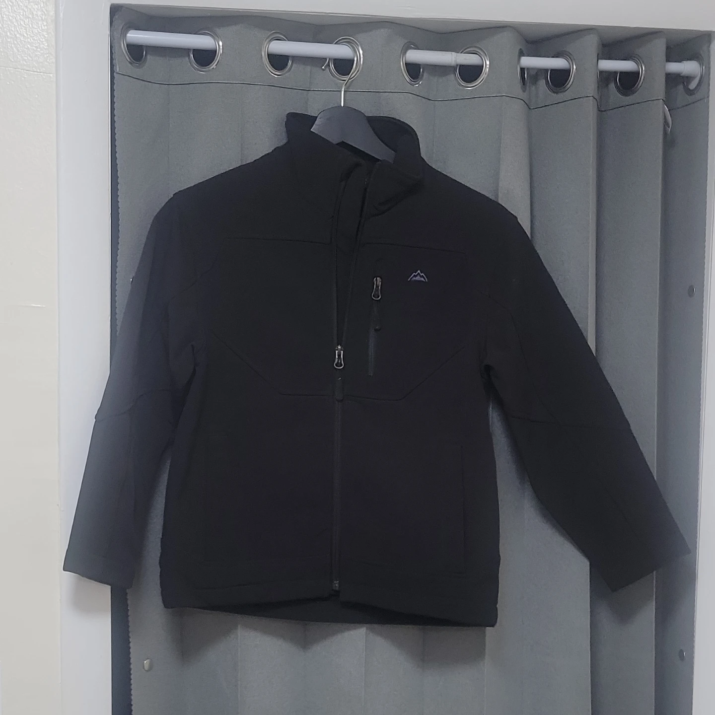Snozu Performance Black Softshell Jacket - photo 2