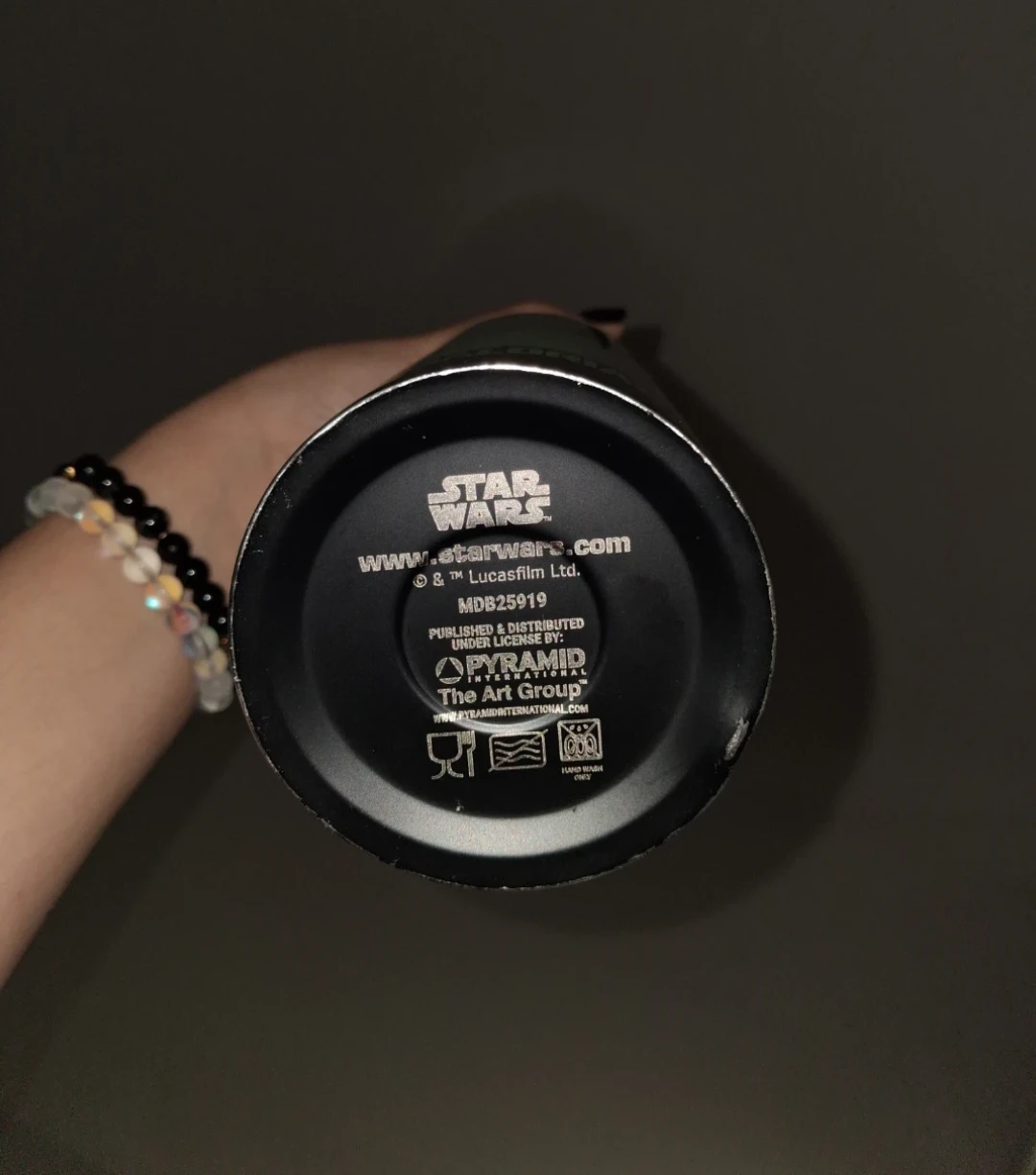 Star Wars The Mandalorian "Precious Bounty" Water Bottle - photo 2