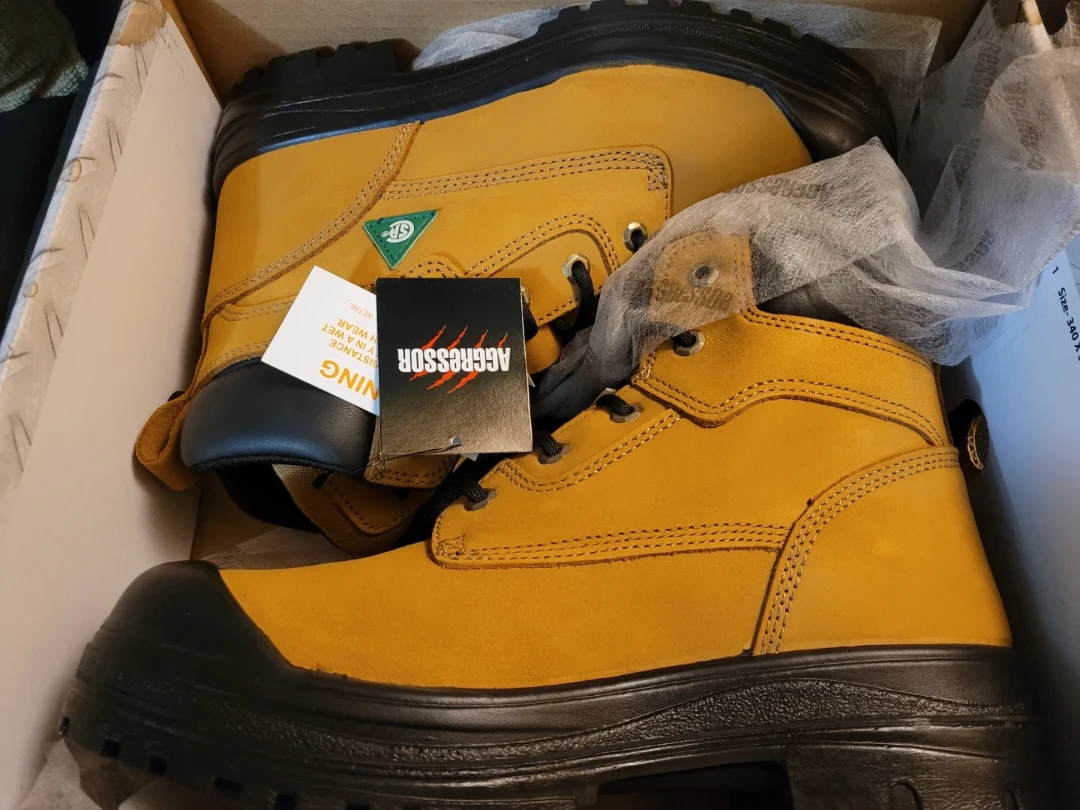Aggressor Work Boots - Size 8