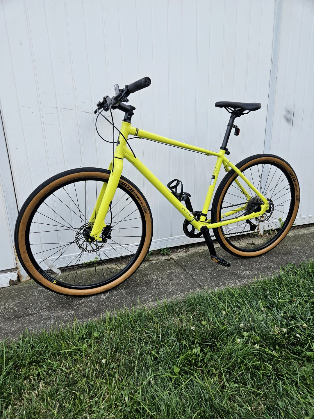 Hybrid Bikes for Sale - photo 4